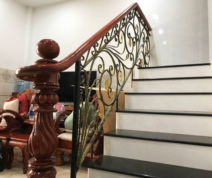 Cầu thang sắt nghệ thuật Châu Âu MDSCA11